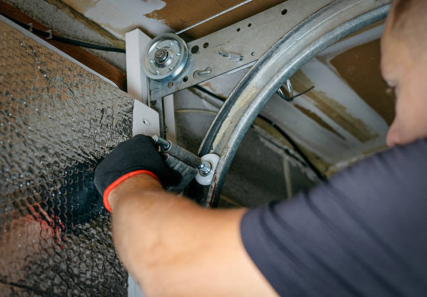 Affordable Garage Door Roller Replacement solutions in Ste. Genevieve, MO
